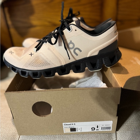 NEW in the box! Never worn. Paid $149.99. Price is firm. - Picture 1 of 4